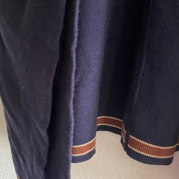 NWT House of Harlow 1960 Poncho Cape Cardigan V-Neck Navy Sweater One Size - Picture 10 of 11